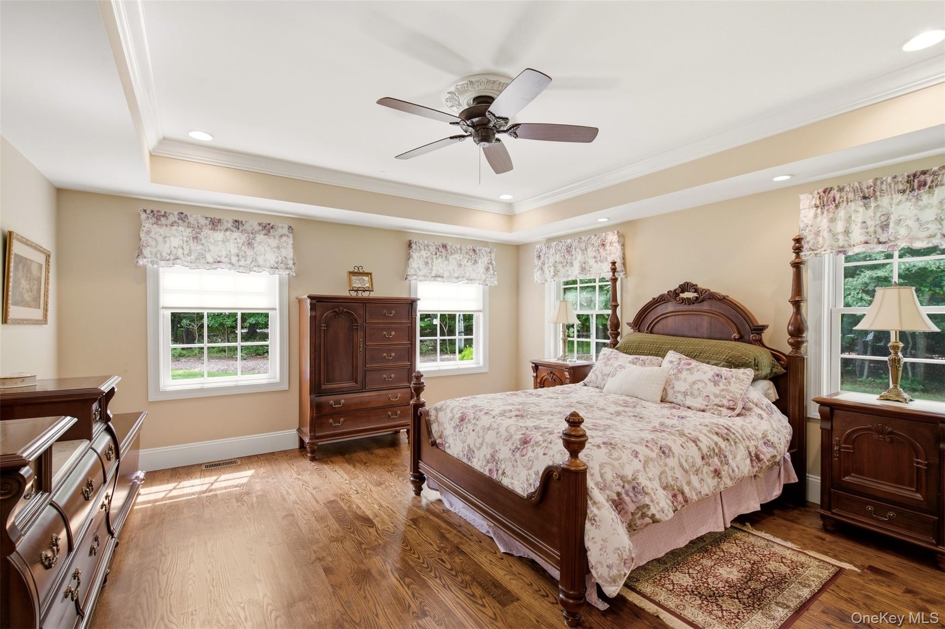 1st floor primary with tray ceiling