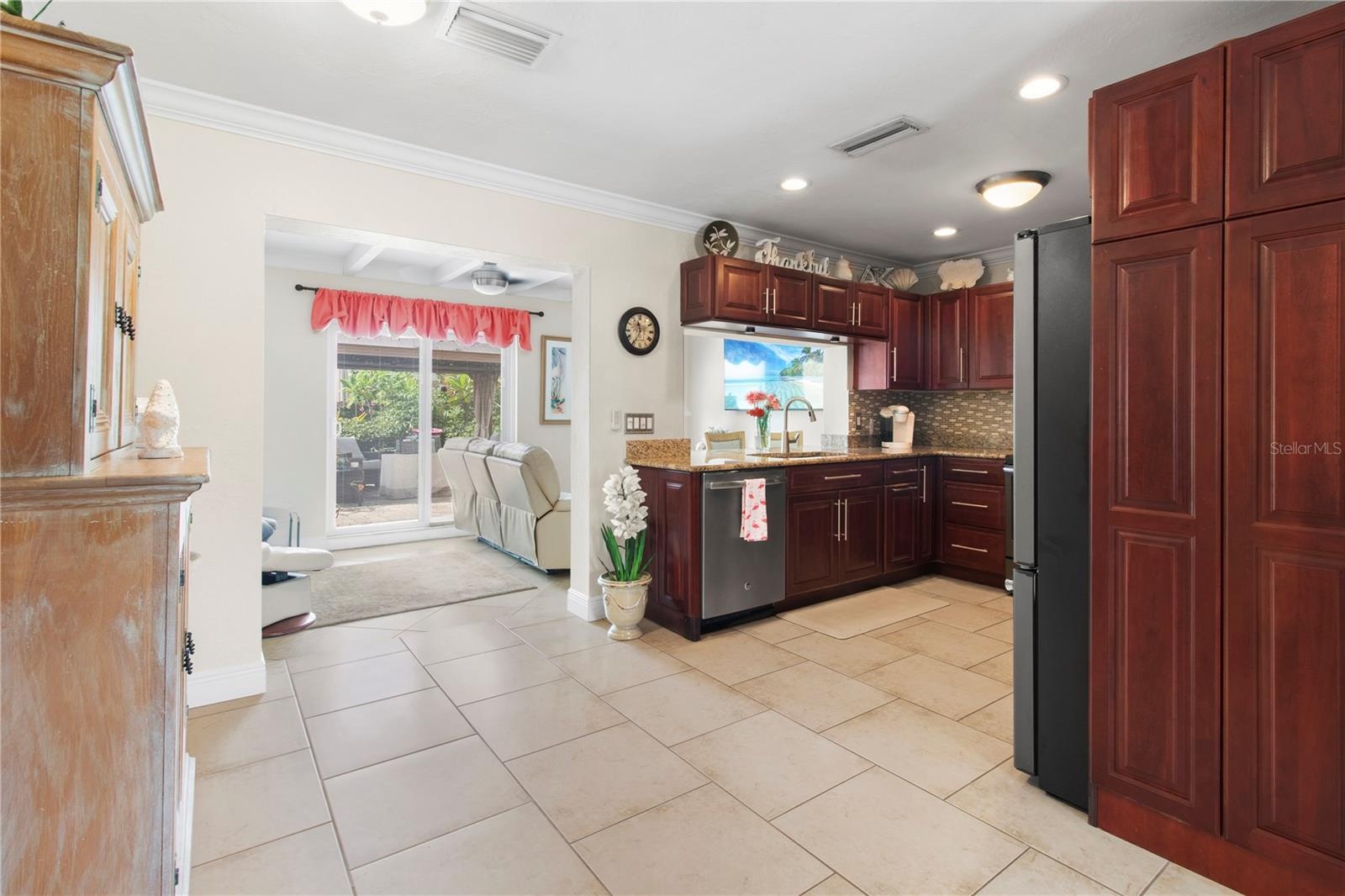 Kitchen to Family Room