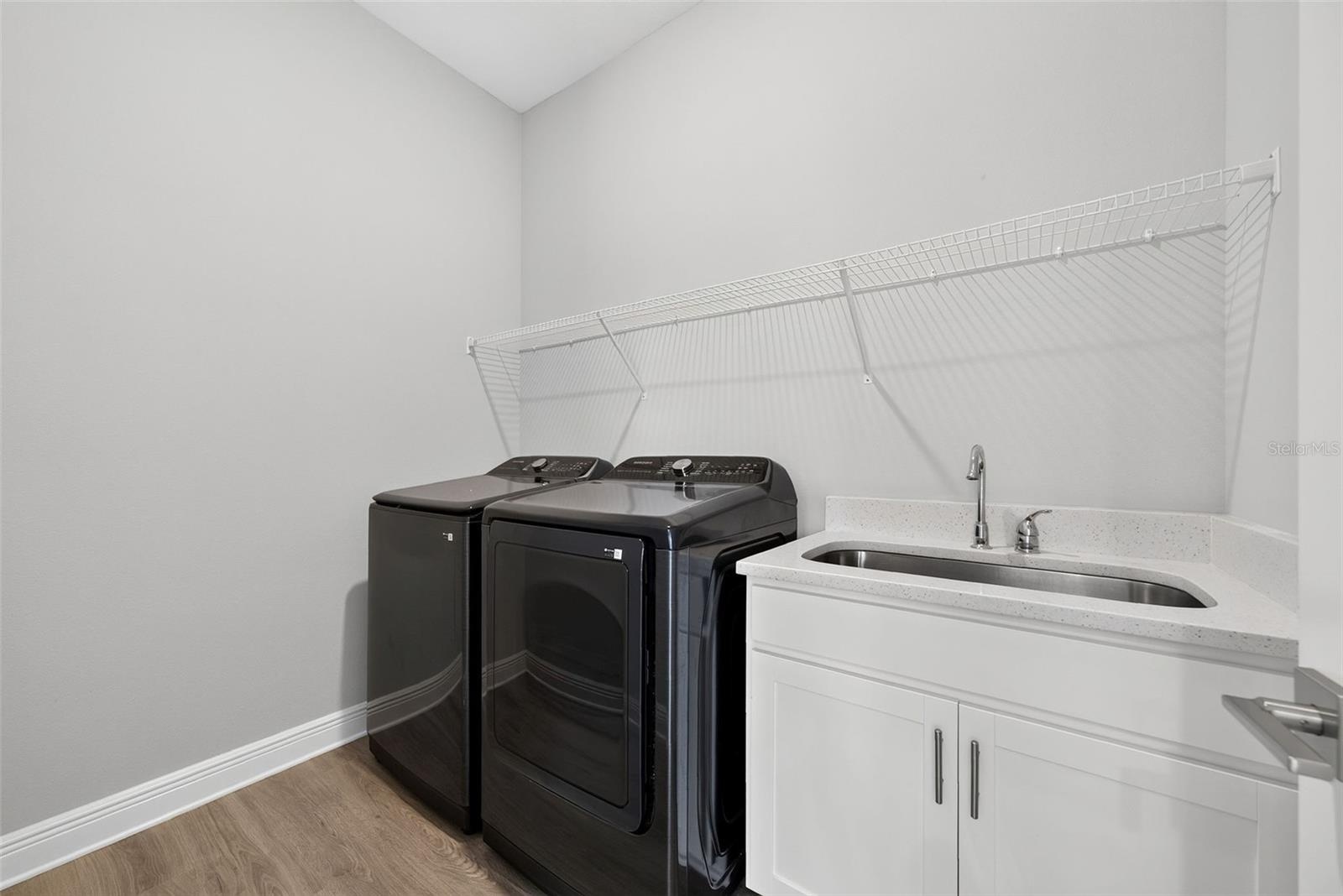 Laundry Room - 1st floor
