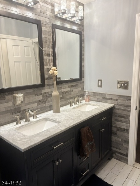 Main hallway bathroom