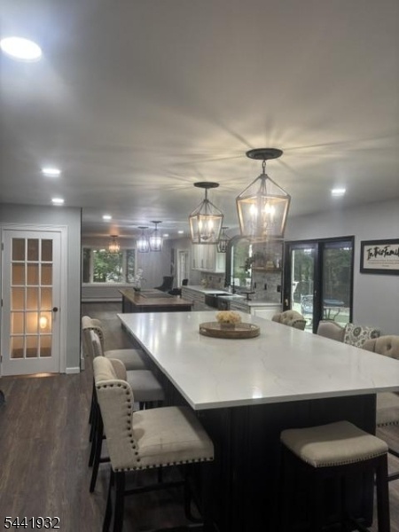 Kitchen/Dining area