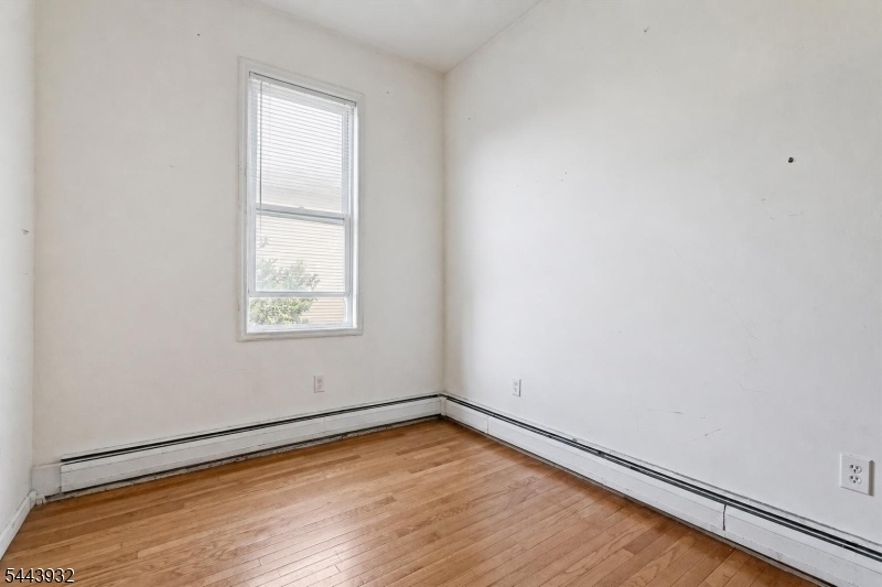 Extra Room