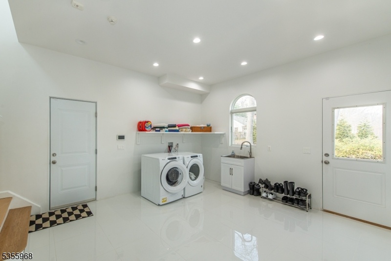 1st Floor Laundry Room