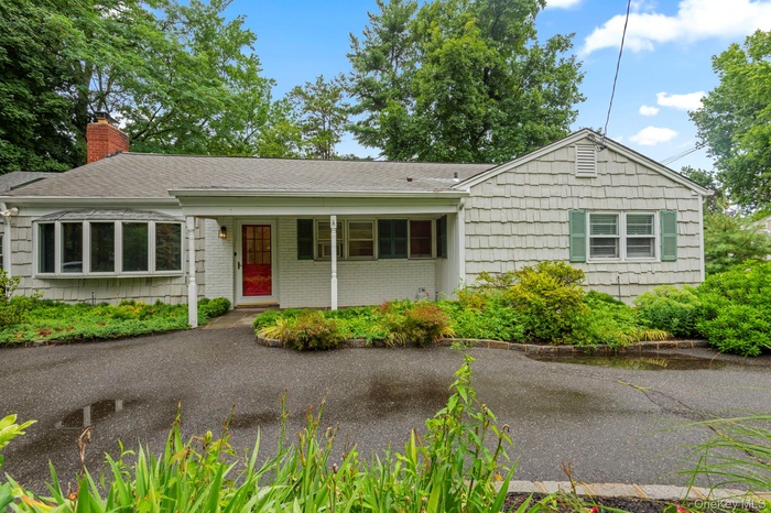 Welcome Home to 75 Cove Road!