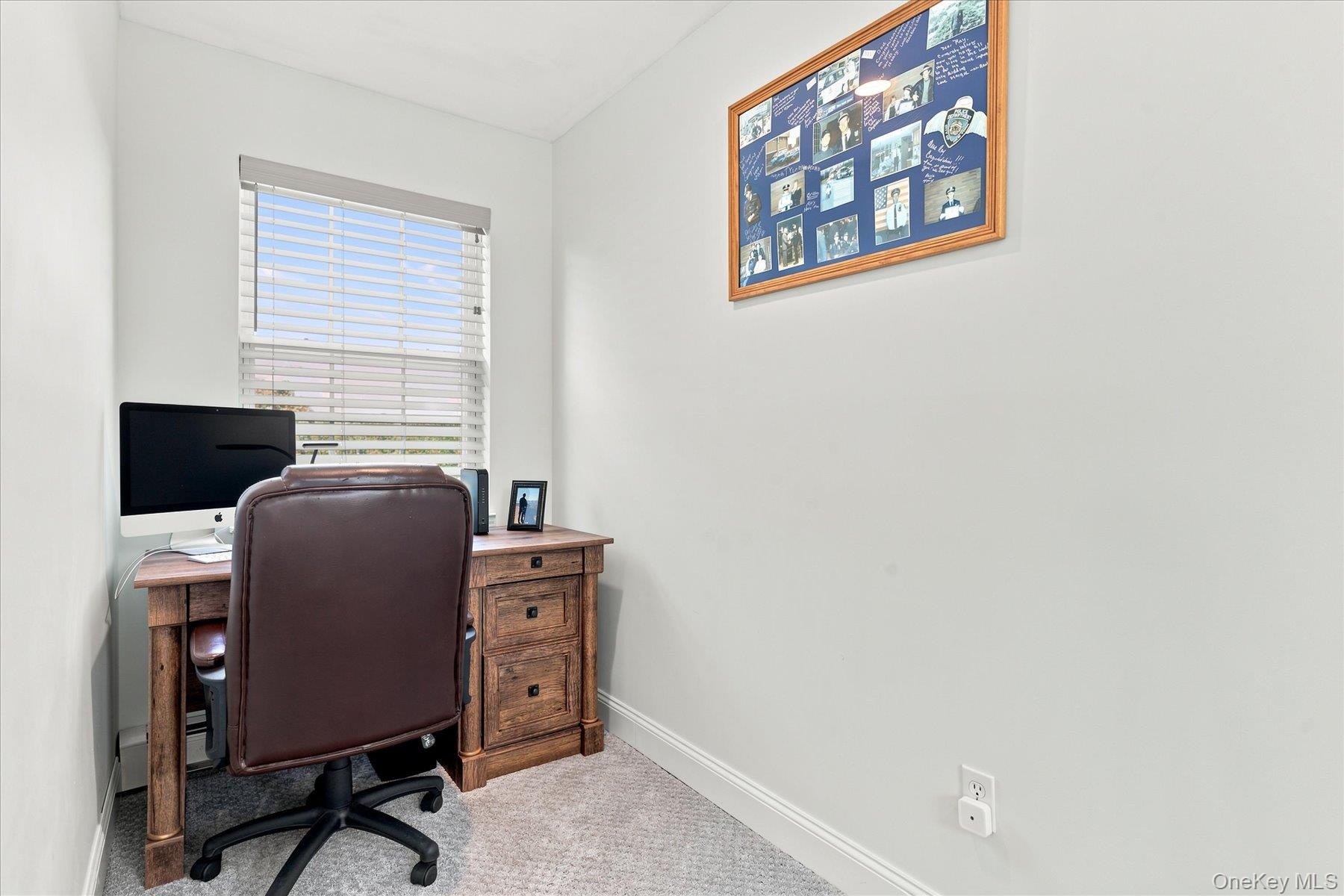 2nd floor loft/office area