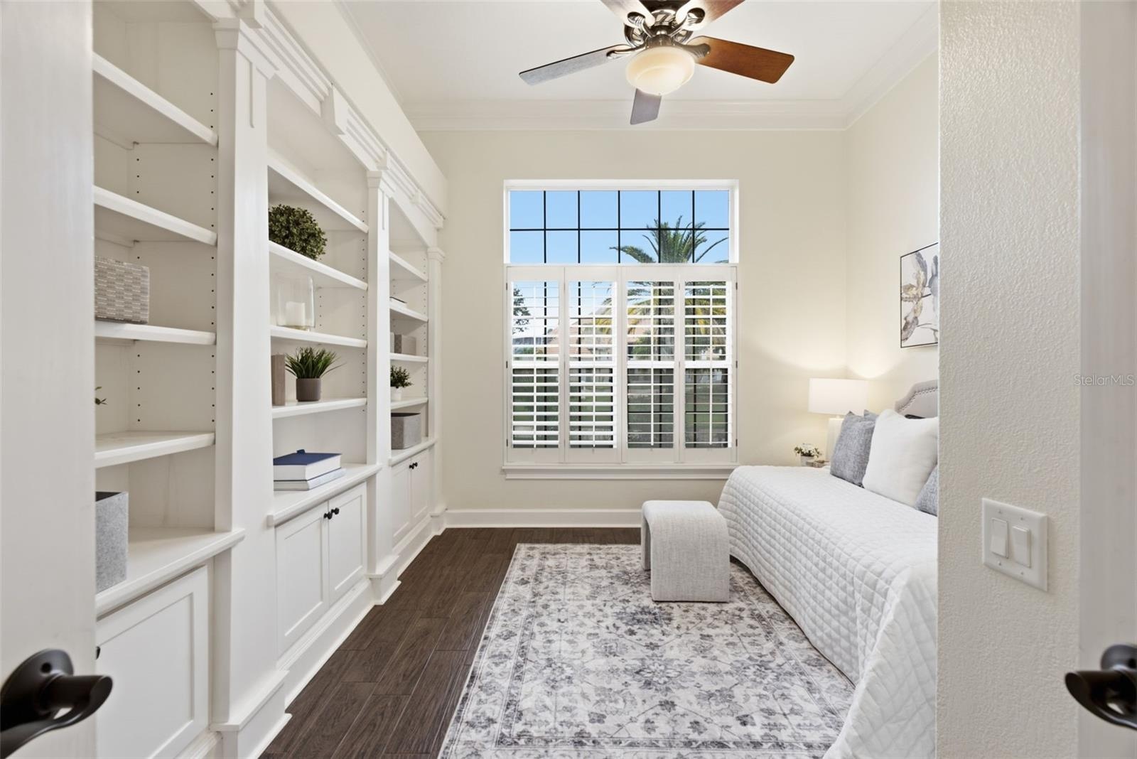4th bedroom or office in front of the house
