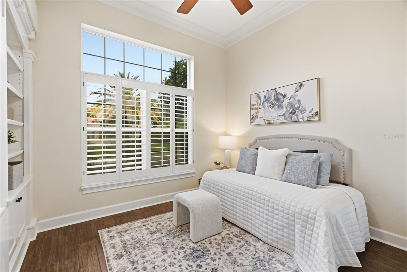 4th bedroom or office