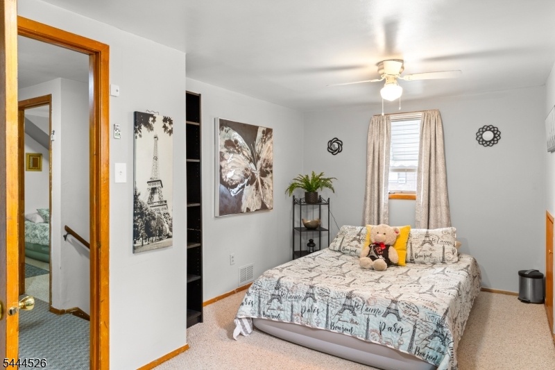 Bedroom 2nd Floor