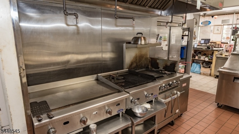 Stoves/Grills