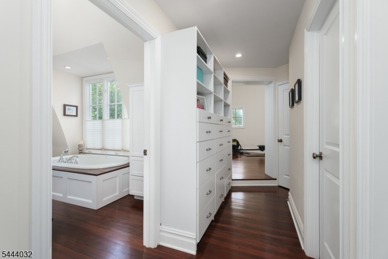 Primary Bath, Exercise Room