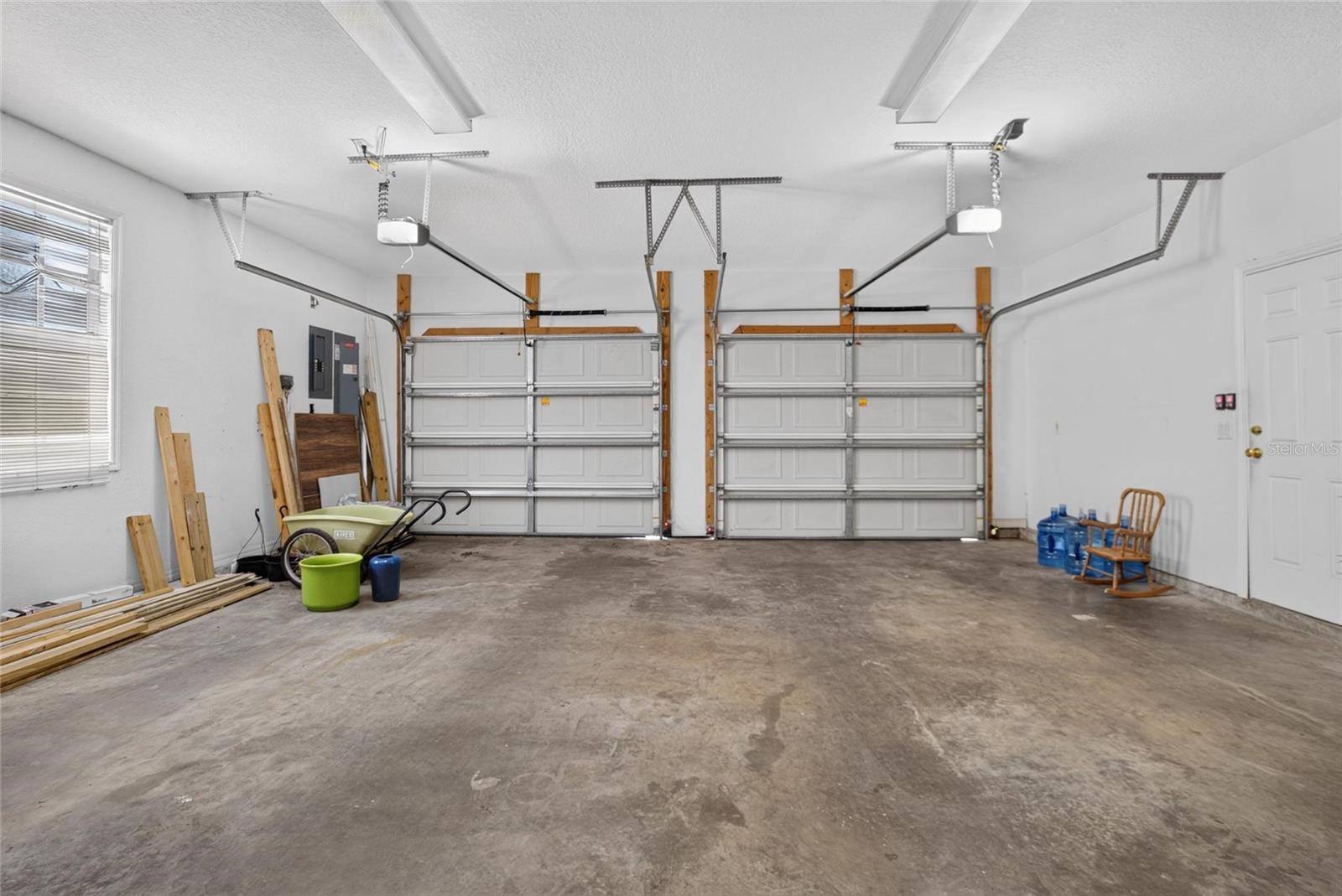 2 Car Garage
