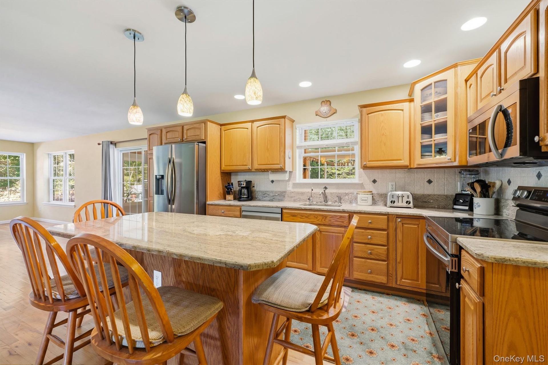Sitting area in kitchen.
