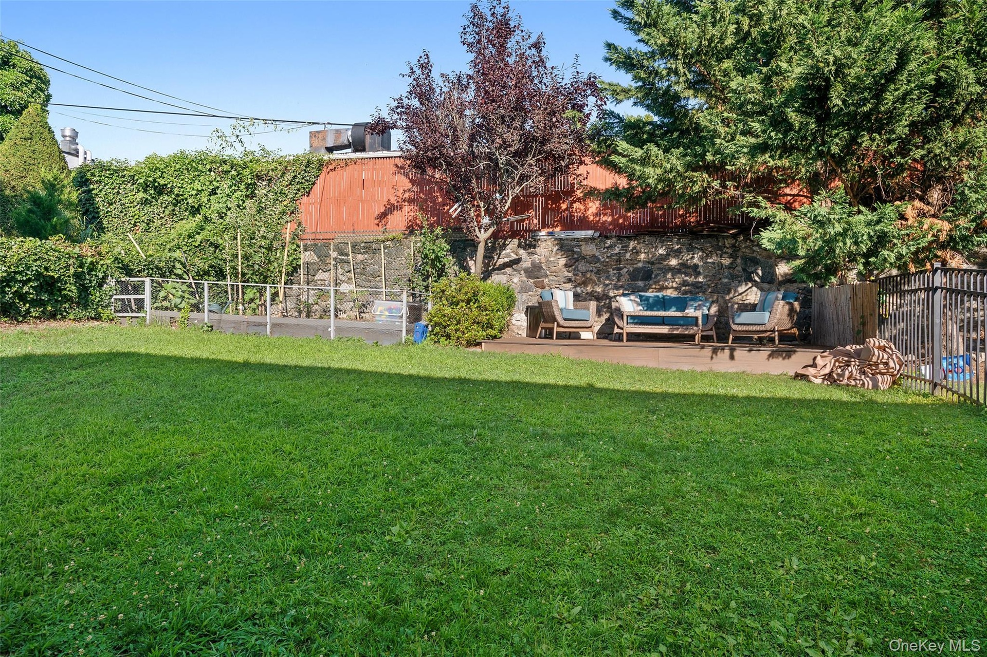 Another view of the yard for this unit looking up