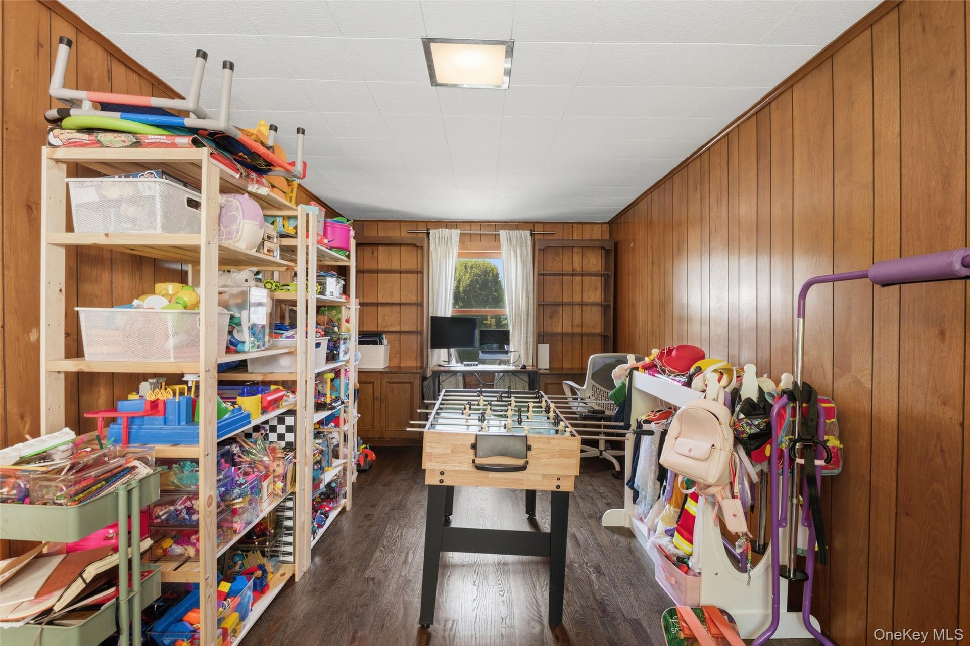 Here's the office with room for a nice sized desk and plenty of extra room for more (#222)