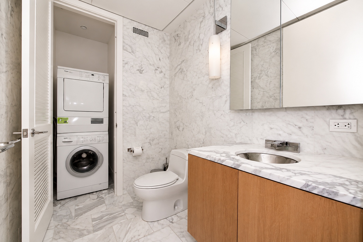 18 West 48th Street 14-A Midtown West New York NY 10036