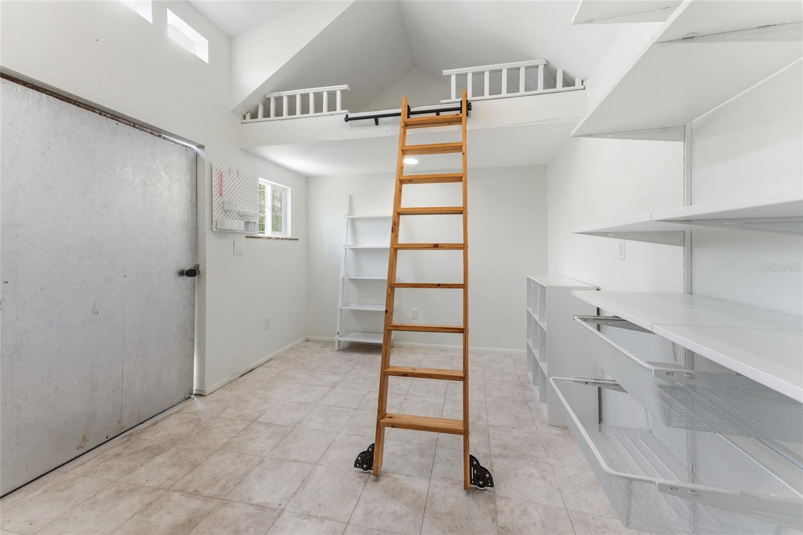 inside of outbuilding with air conditioning