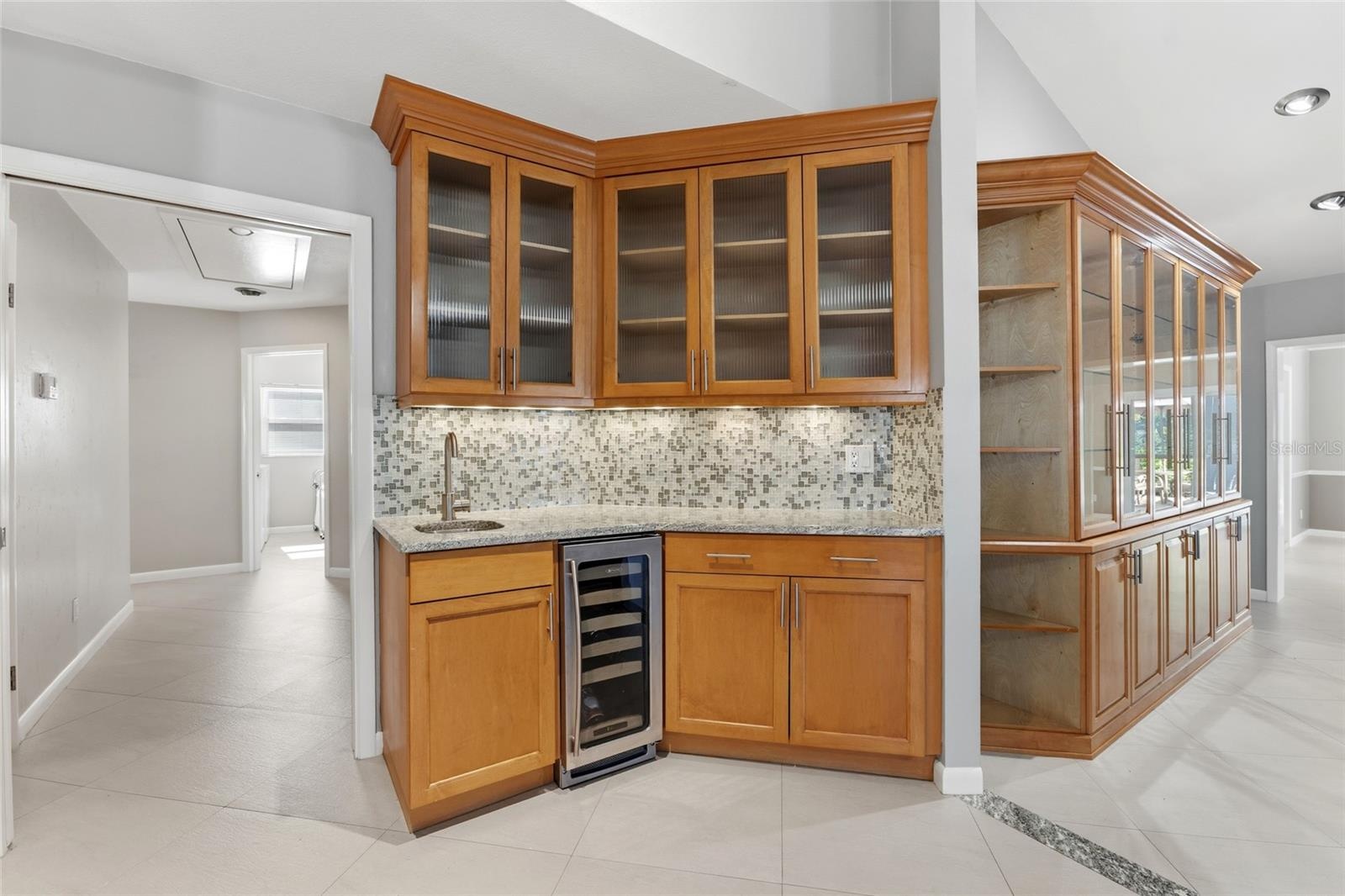 wet bar
