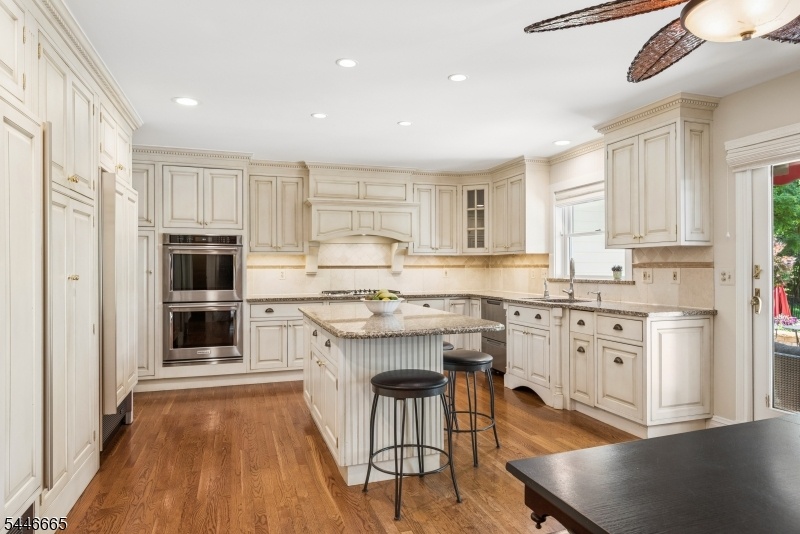 Custom Kitchen