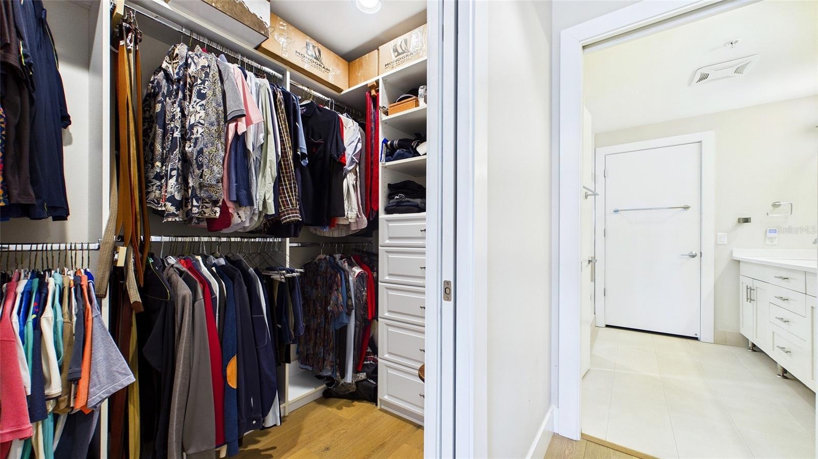 Walk-in closet
