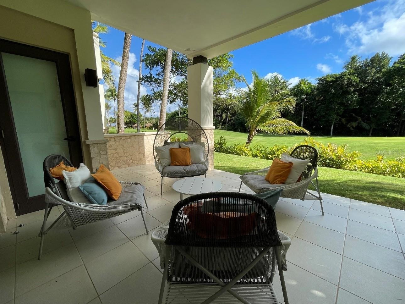 Outdoor Terrace & Patio