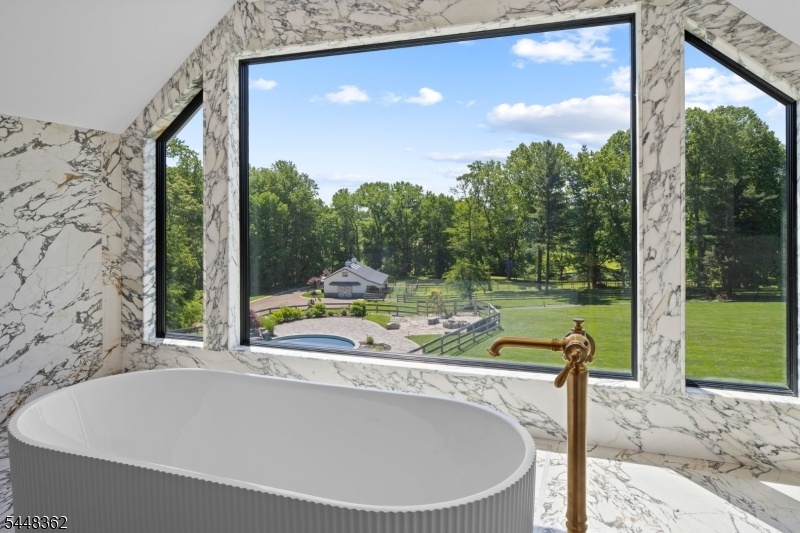 Primary Ensuite
