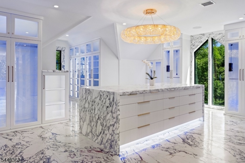 Primary Ensuite
