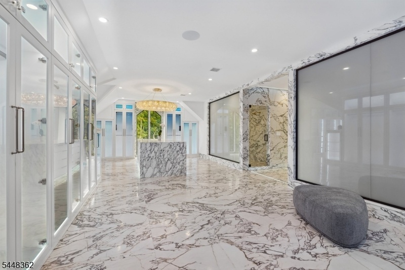 Primary Ensuite