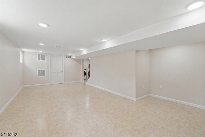 Family Room/Basement