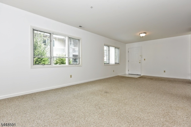 Dinning Room/Living Room