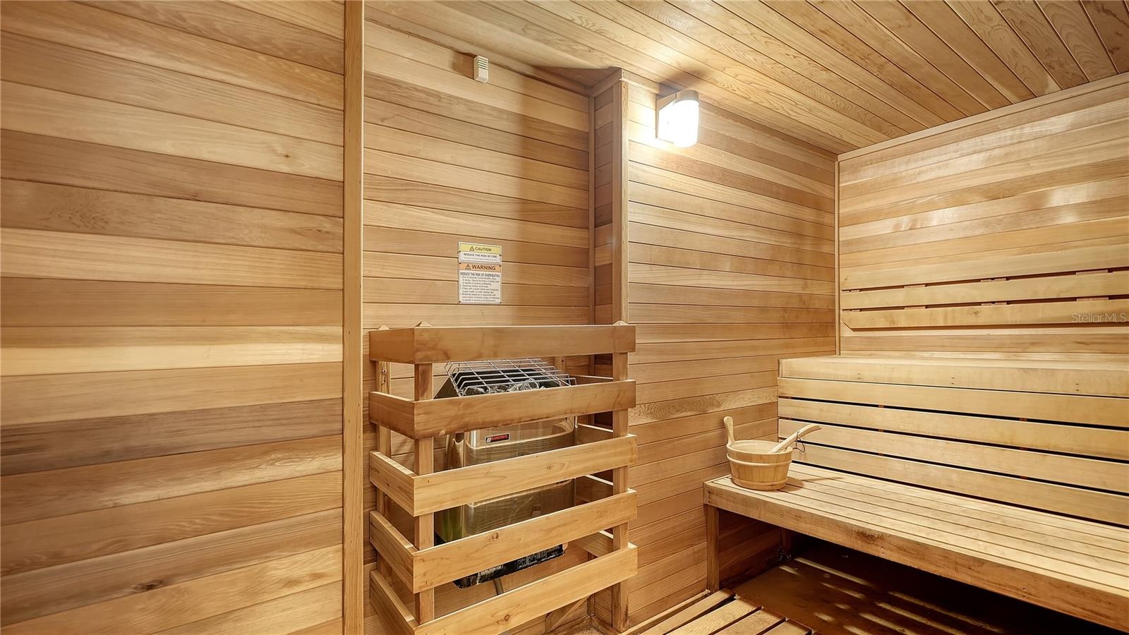 SAUNA