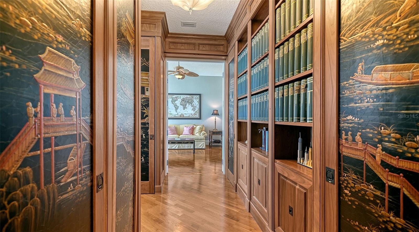ONE-OF-A-KIND CUSTOM DESIGNED CONVERTABLE HALLWAY FROM 1205 TO 1206