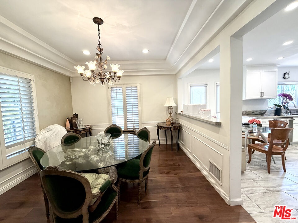 Dining Area off the kitchen