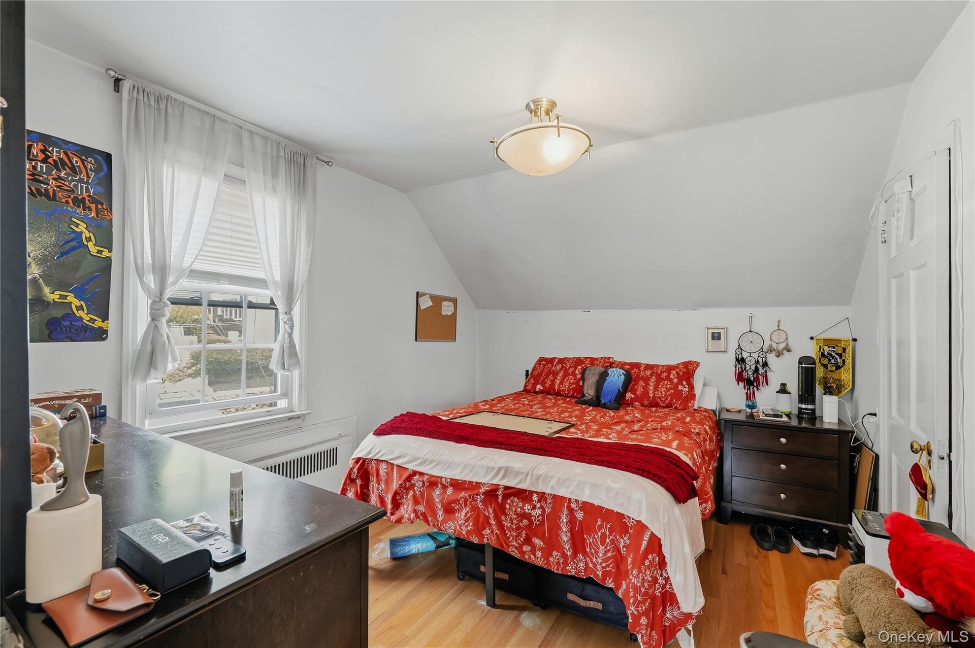 Unit 2, Bedroom