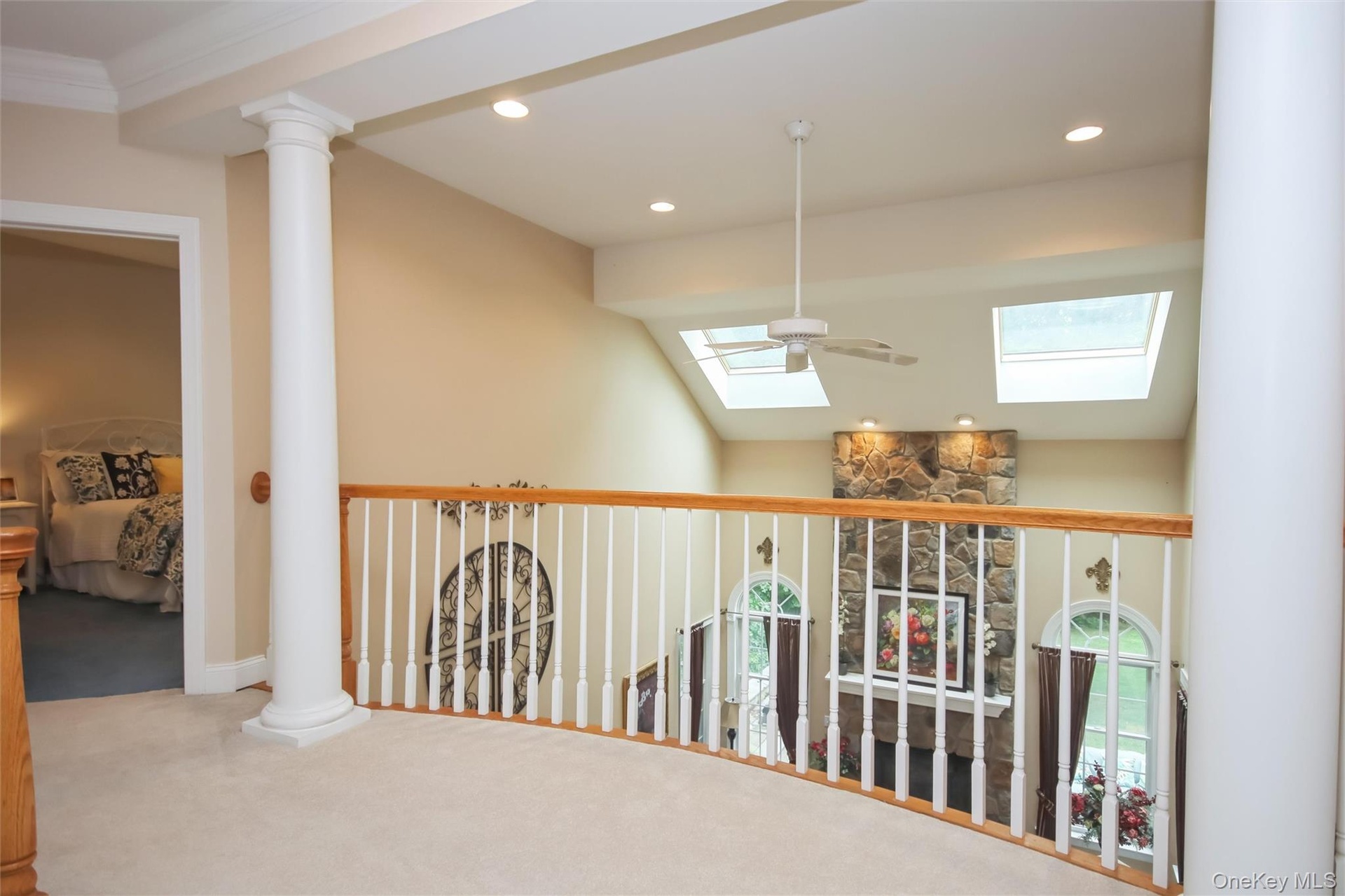 2nd floor balcony overlooking Family Room