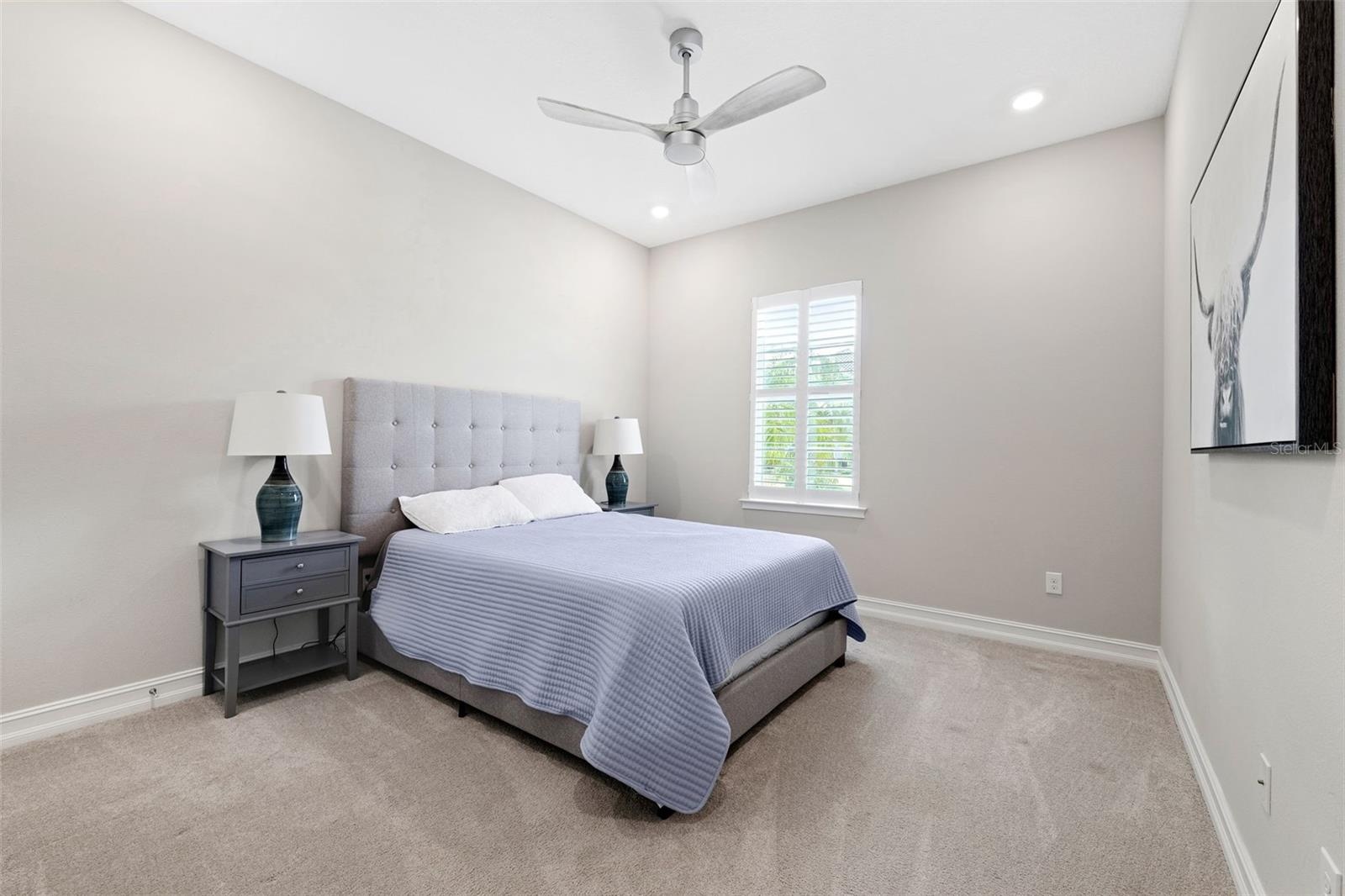 Guest bedroom 2