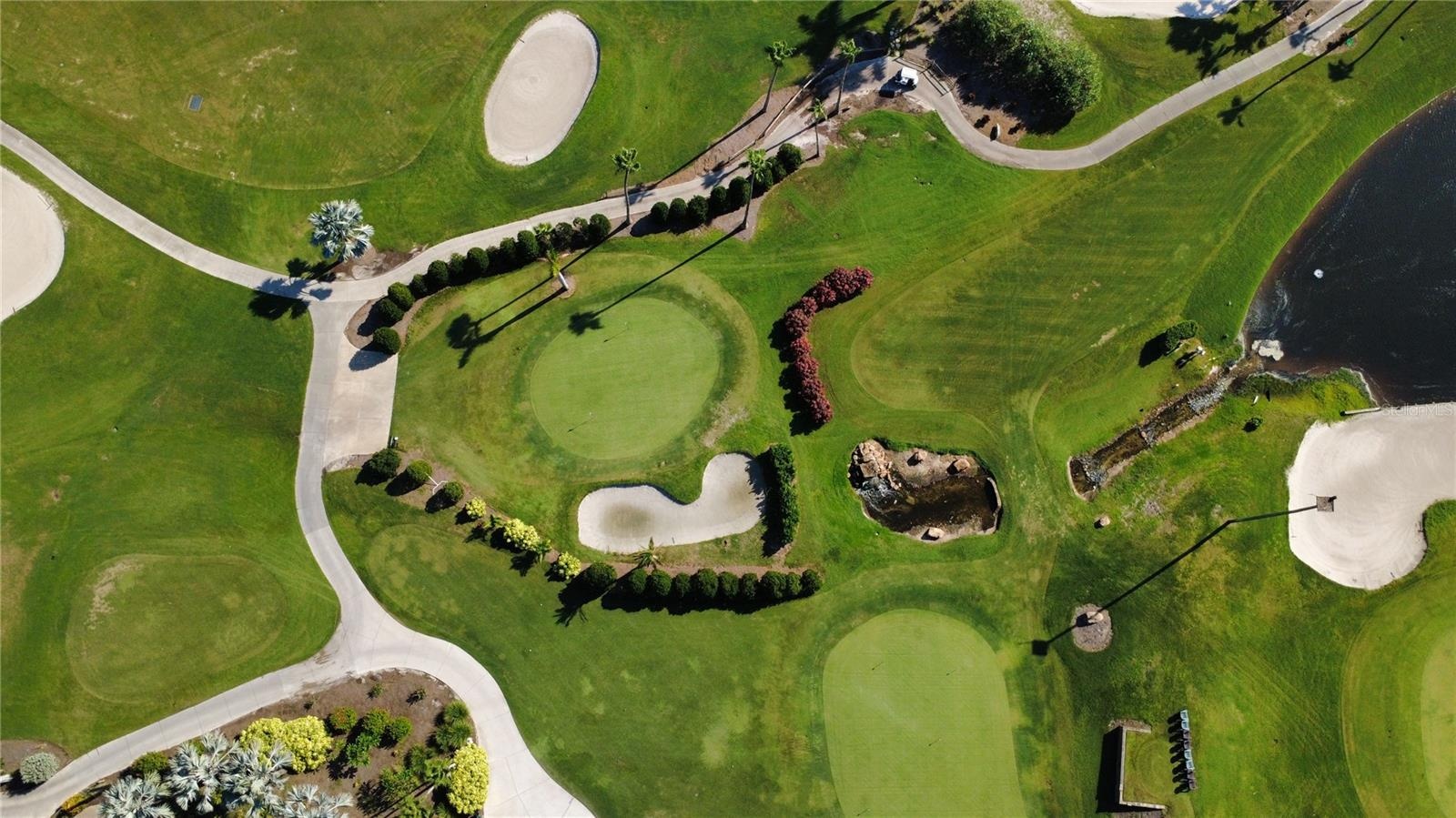 The Vinoy Golf Club approx 1-mile away