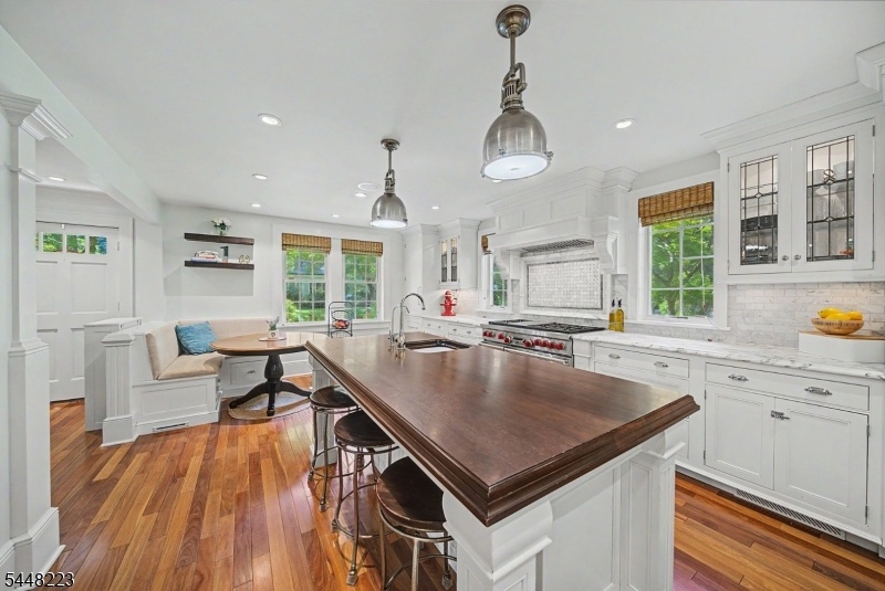Kitchen 6
