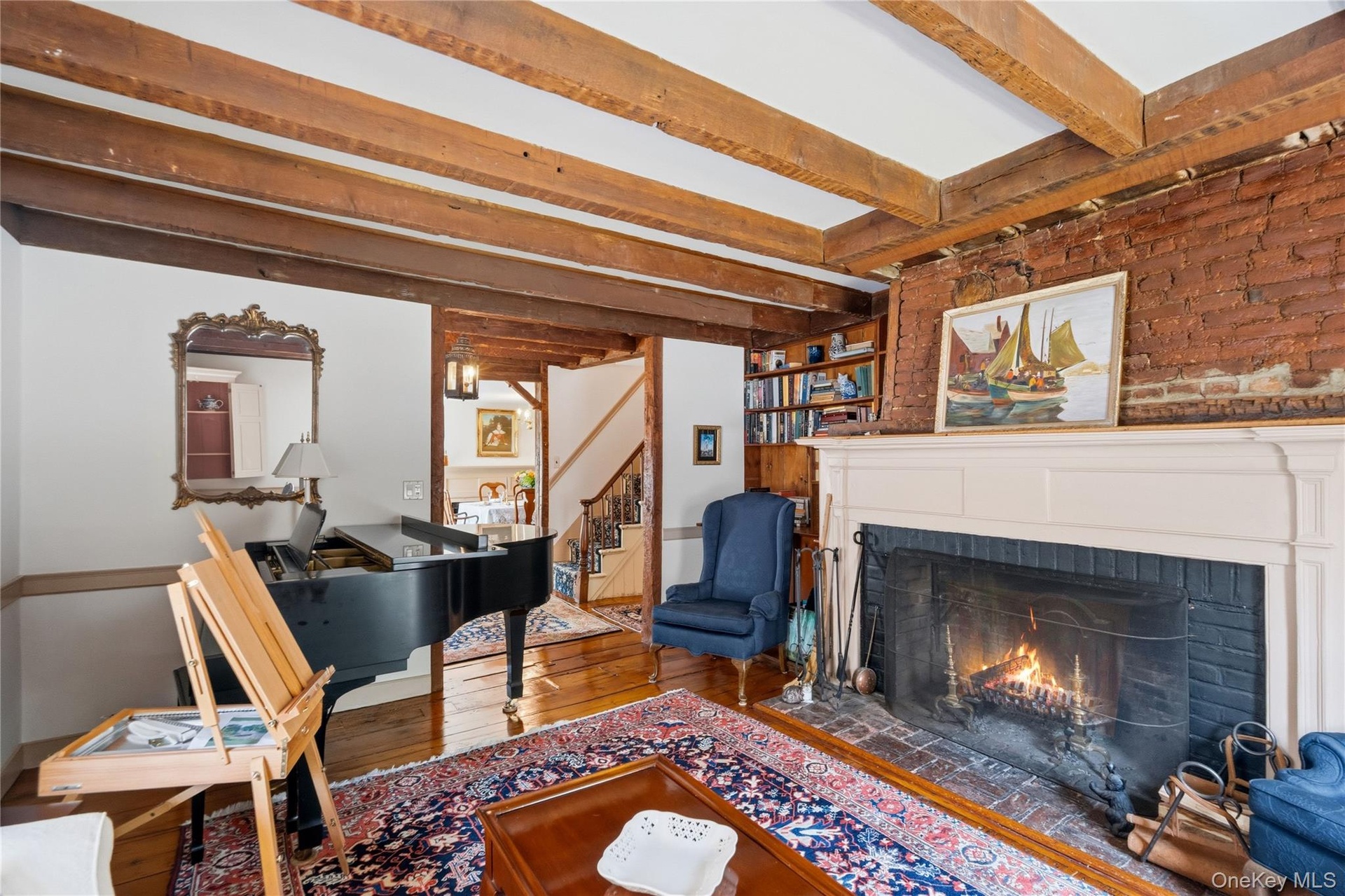 Wide plank pine floors