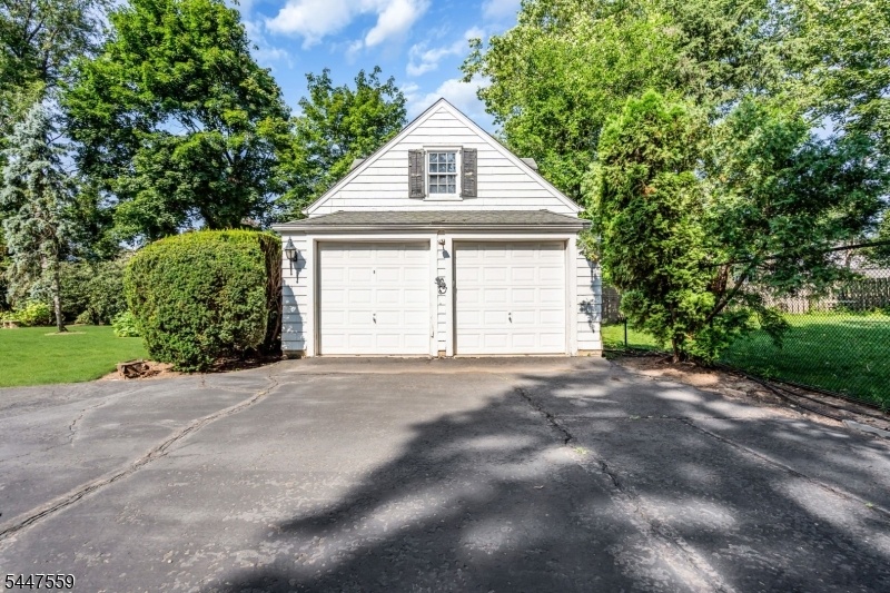 garage