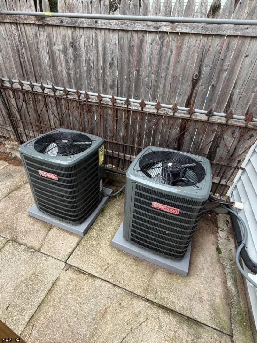 AC condensers