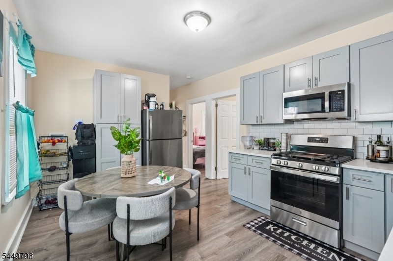 2nd floor kitchen