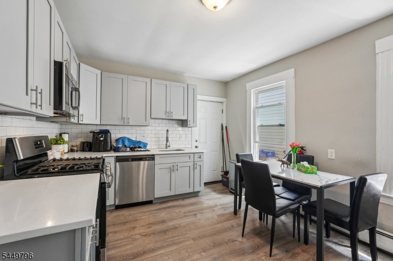1st floor kitchen