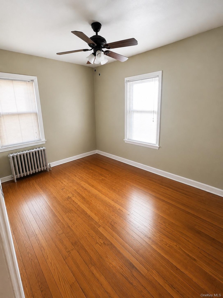 Virtually enhanced photo. Personal property and clutter have been digitally removed. Room dimensions and permanent features remain unchanged.