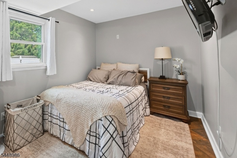 Bonus 4th Bedroom