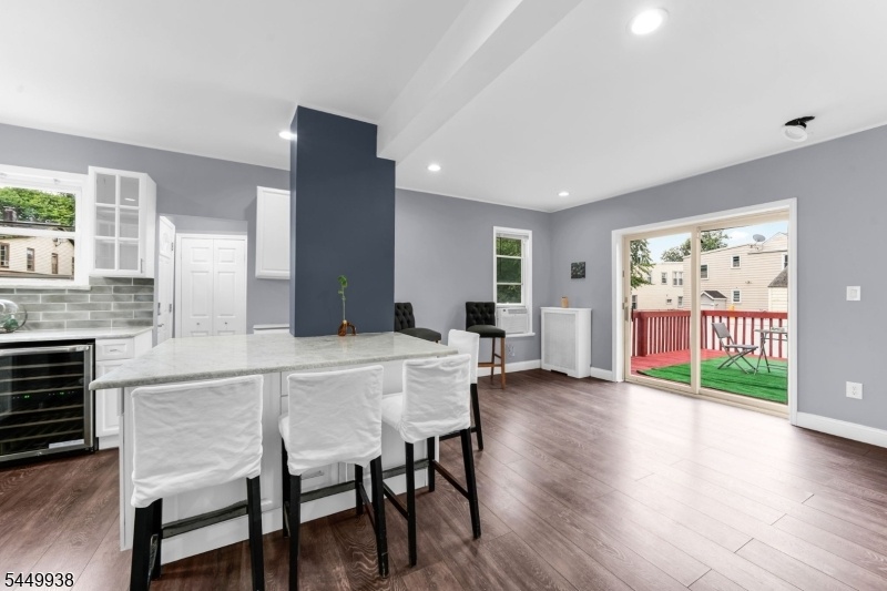 Kitchen/Living
