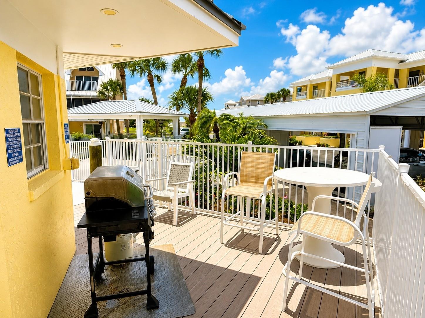 Outdoor Grill, Pool and Spa renovated.