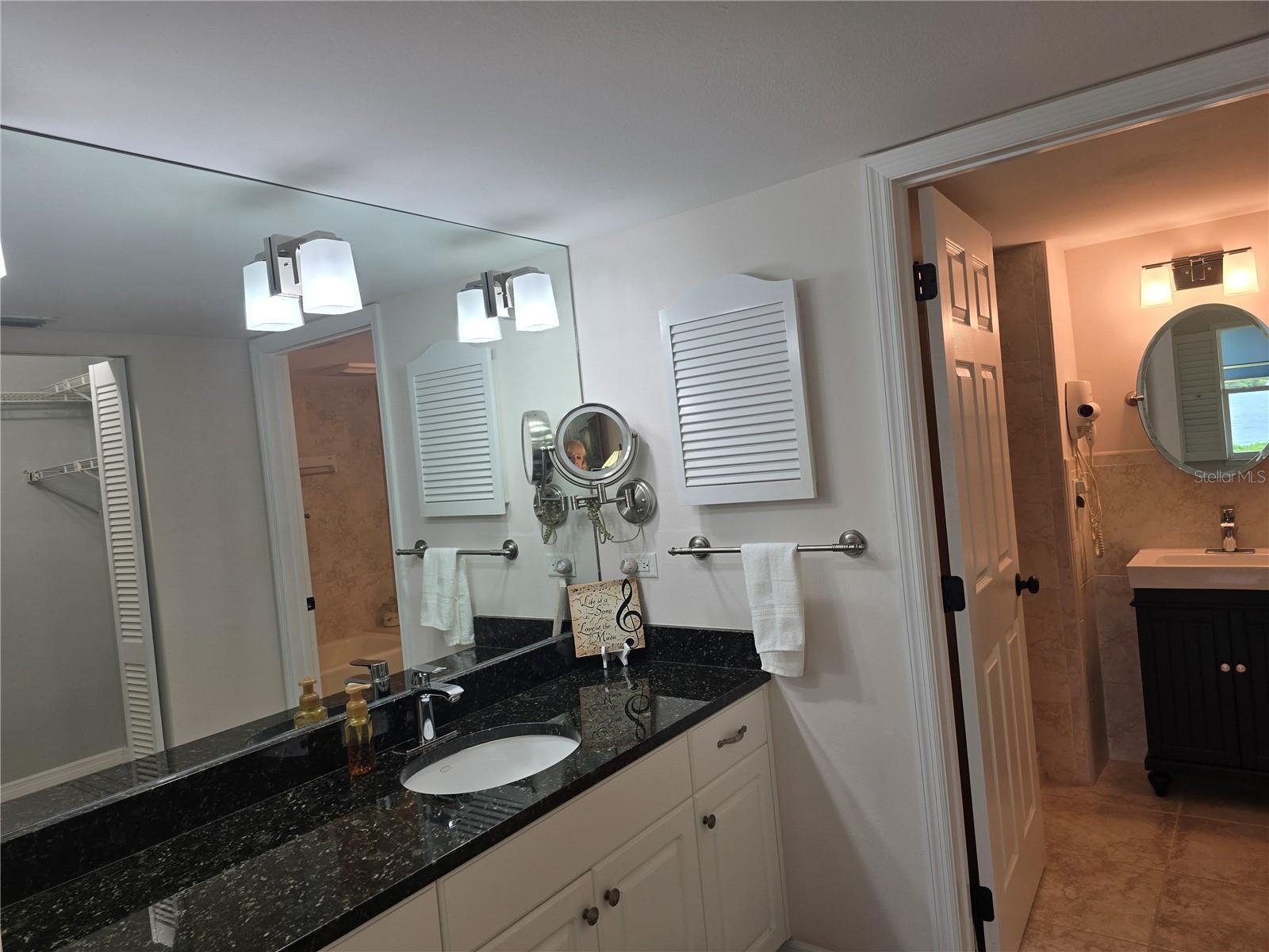 Vanity area across from walk-in closet.