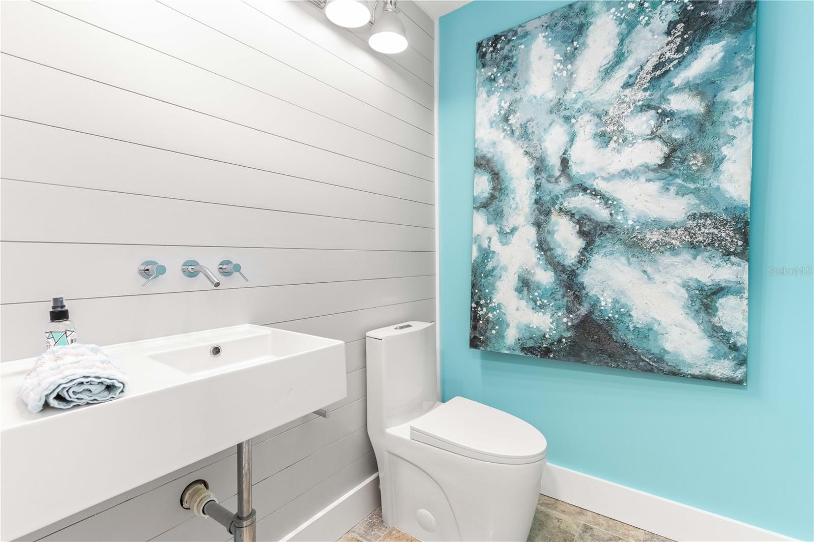 powder room half bath