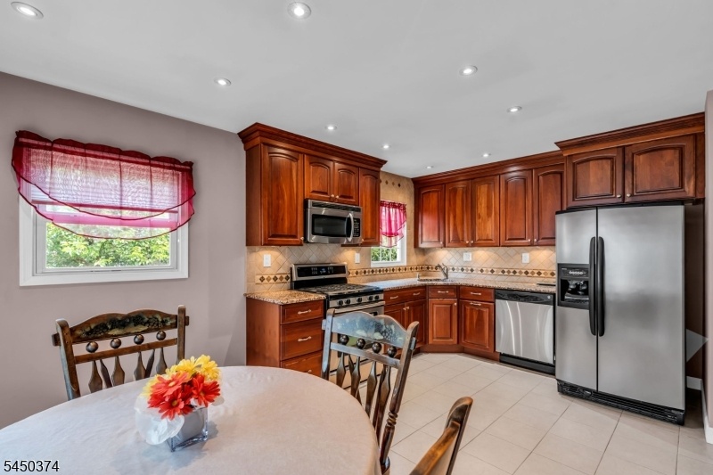 spacious kitchen