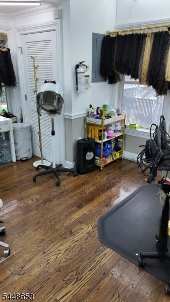 HAIR STATION
